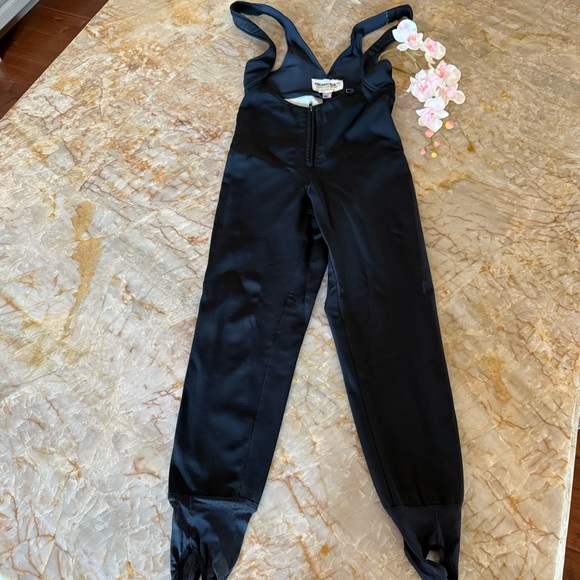 Obermeyer Body Con Black Stirrup Ski Pants Overalls 8 - Picture 2 of 11